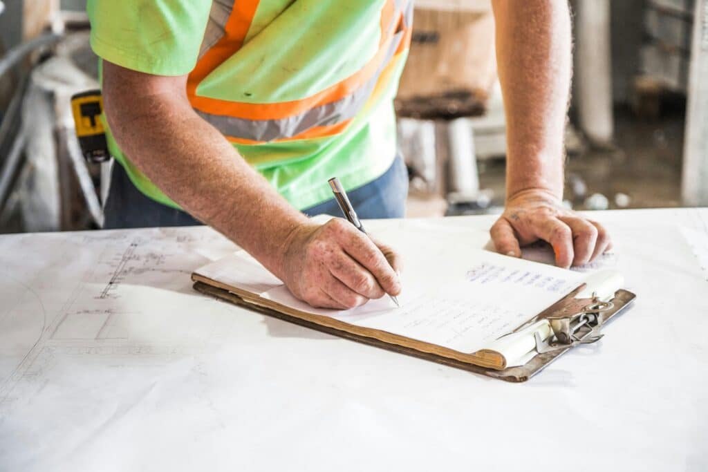 Construction EMR score and the relationship between safety and insurance costs